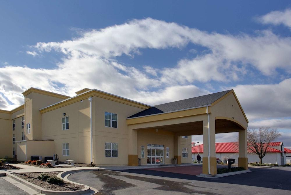 La Quinta By Wyndham Lexington Park - Patuxent Otel Kaliforniya Dış mekan fotoğraf