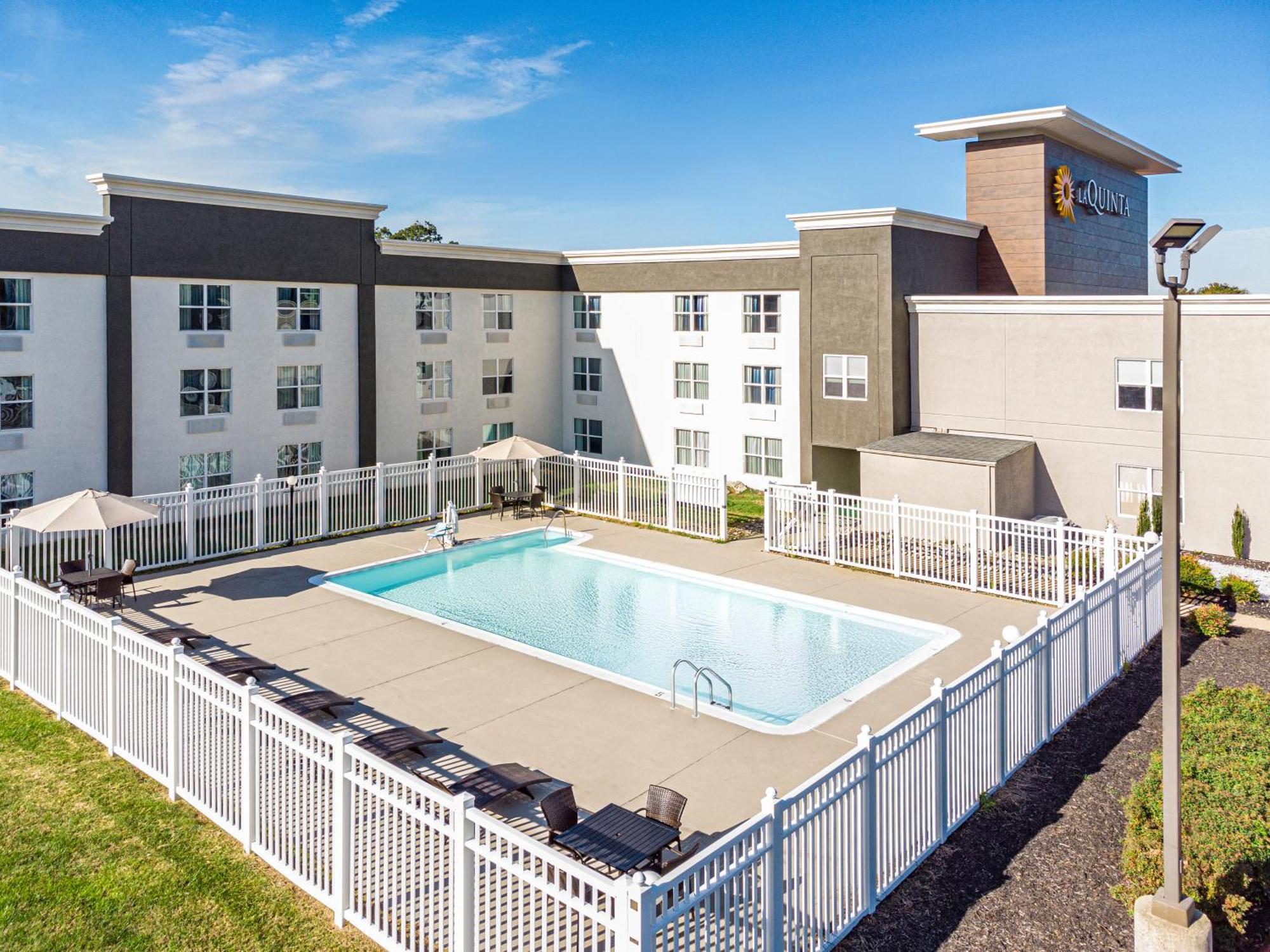 La Quinta By Wyndham Lexington Park - Patuxent Otel Kaliforniya Dış mekan fotoğraf