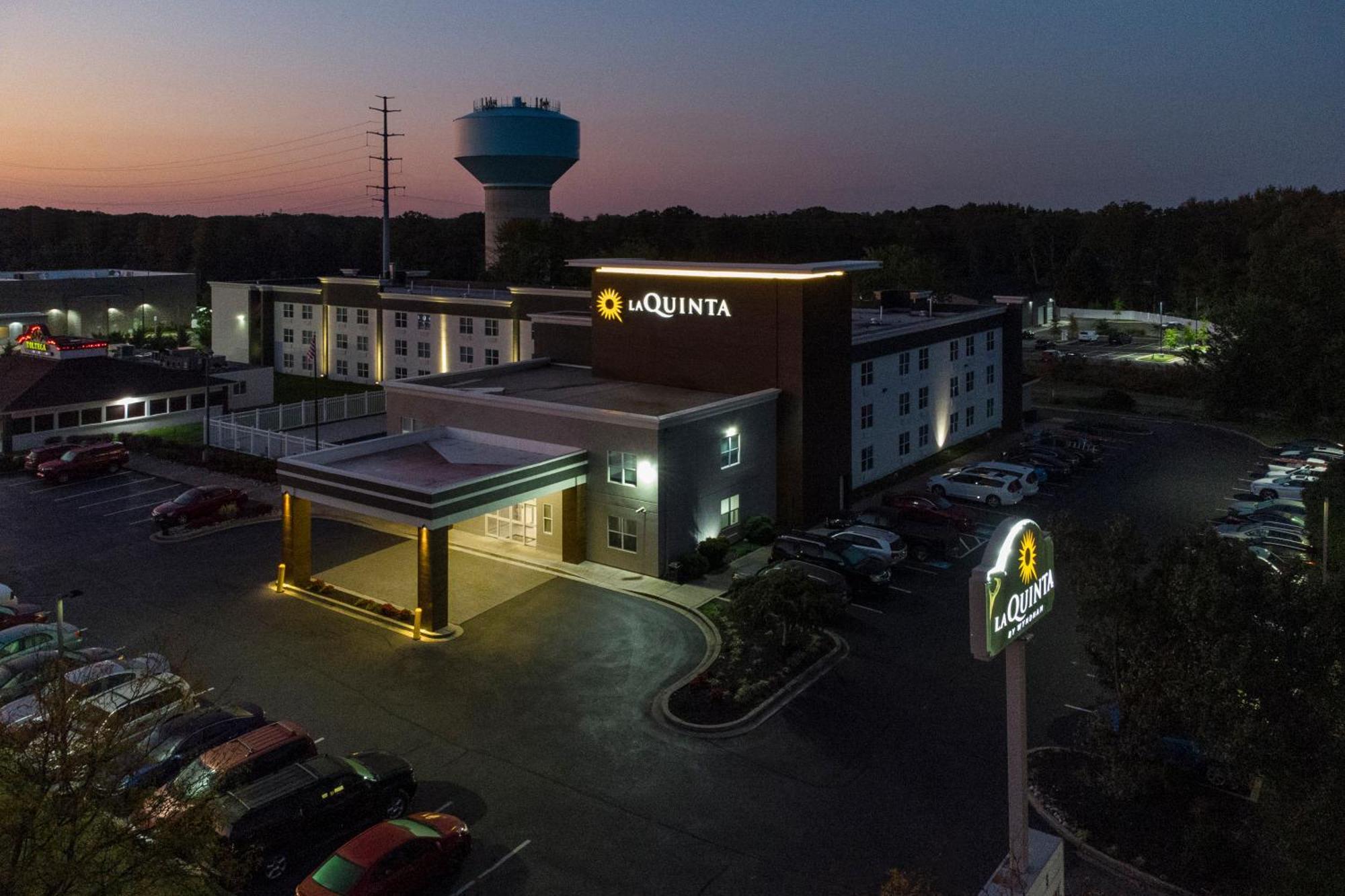 La Quinta By Wyndham Lexington Park - Patuxent Otel Kaliforniya Dış mekan fotoğraf
